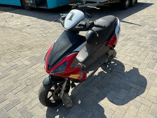 Benelli bromscooter brommer - afbeelding 6 van  13