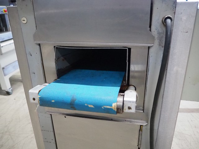 Benier - afbeelding 6 van  8