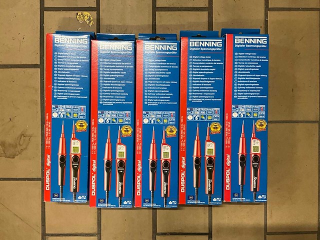 Benning duspol digitale spanningsmeter (5x) - afbeelding 1 van  1