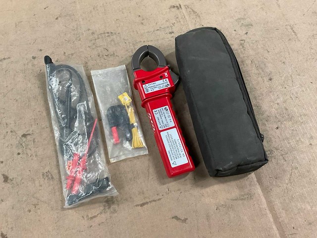Benning mm4 clamp multimeter - afbeelding 2 van  3