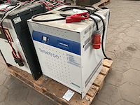 Benning tebetron acculader - afbeelding 1 van  4