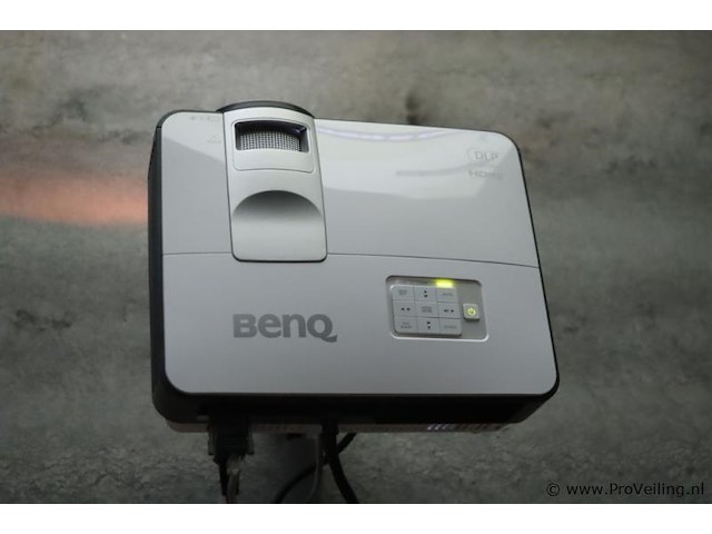 Benq beamer - afbeelding 1 van  4