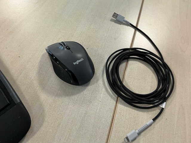 Benq bl2405 monitor - afbeelding 2 van  2