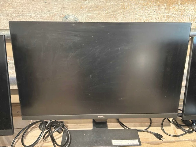 Benq / hp monitor (3x) - afbeelding 1 van  1