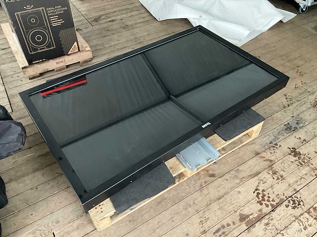 Benq t650 65" touchscreen monitor - afbeelding 2 van  4