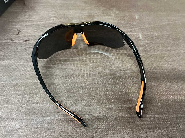 Benson sport zonnebril (9x) - afbeelding 3 van  5