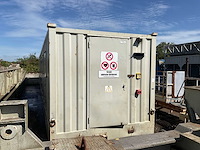 Bentec partij besturingskasten in container - afbeelding 1 van  48