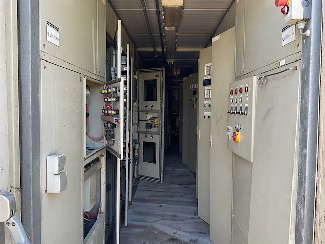 Bentec partij besturingskasten in container - afbeelding 12 van  48