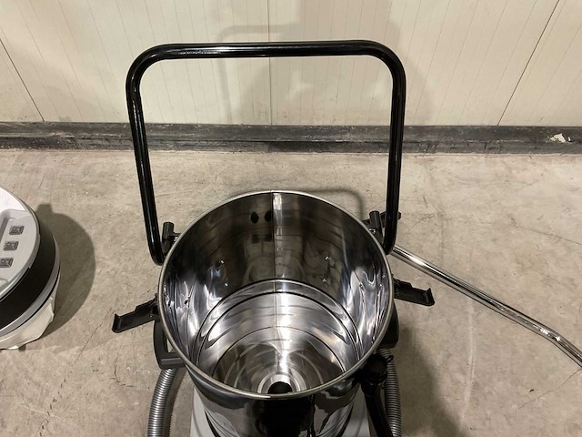 Bentheimer br301-100l industriële stofzuiger - afbeelding 32 van  39