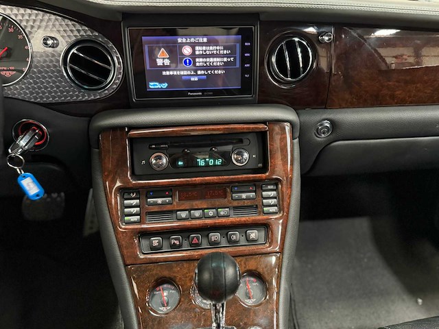Bentley - arnage - v8 - personenauto - 2002 - afbeelding 8 van  23