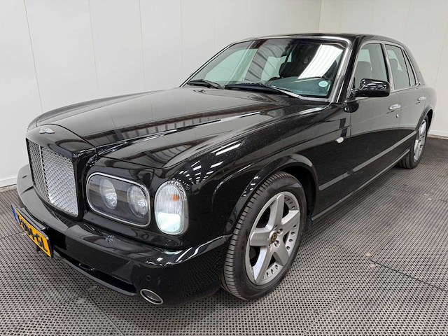 Bentley - arnage - v8 - personenauto - 2002 - afbeelding 11 van  23