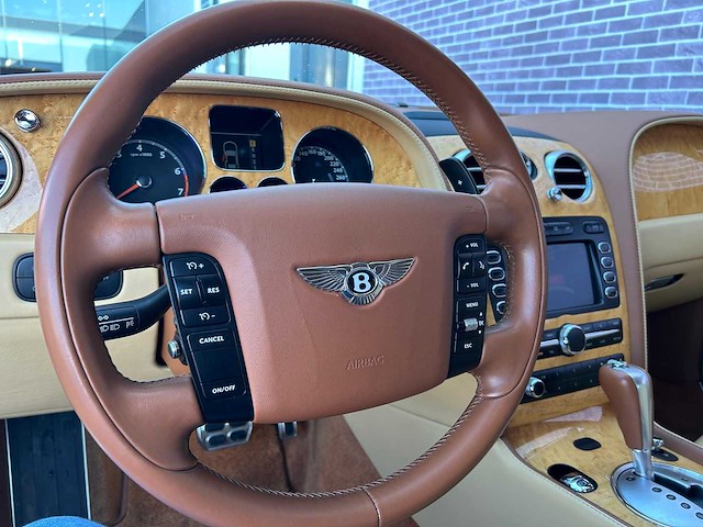 Bentley - continental - gt - 6.0 w12 - 2008 - afbeelding 13 van  26