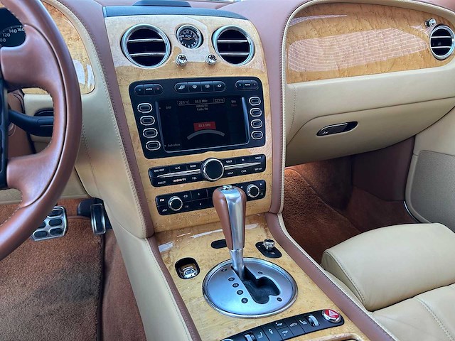 Bentley - continental - gt - 6.0 w12 - 2008 - afbeelding 16 van  26