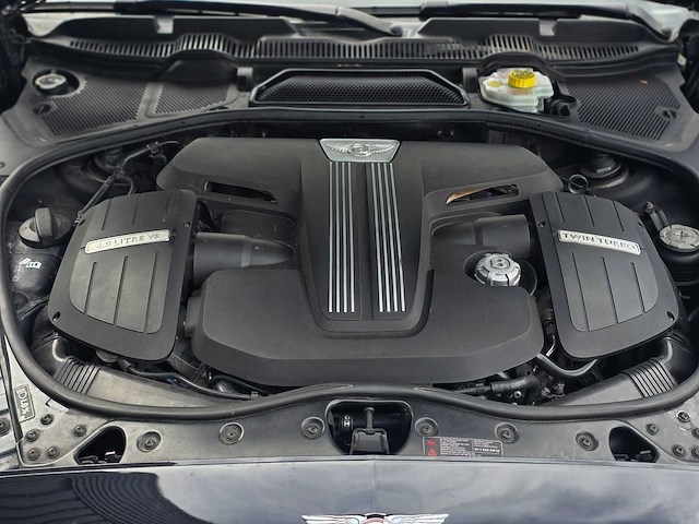 Bentley - continental gt - 4.0 v8 - 2013 - 4 zits - personenauto - r-215-lk - afbeelding 24 van  34