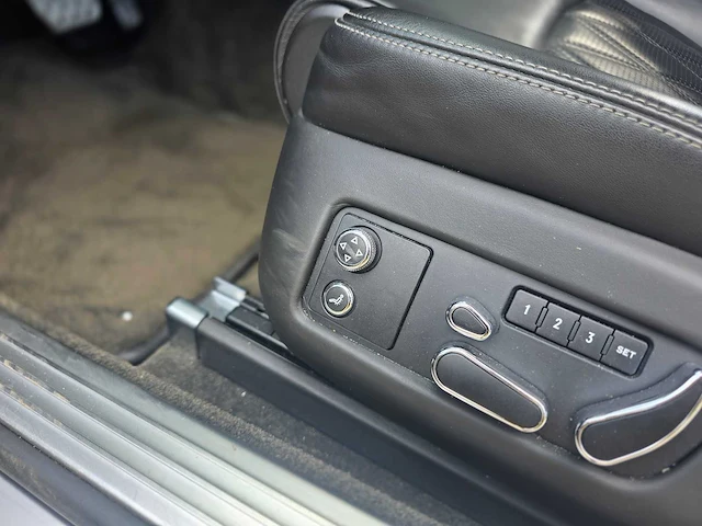 Bentley - continental gt - 4.0 v8 - 2013 - 4 zits - personenauto - r-215-lk - afbeelding 9 van  34