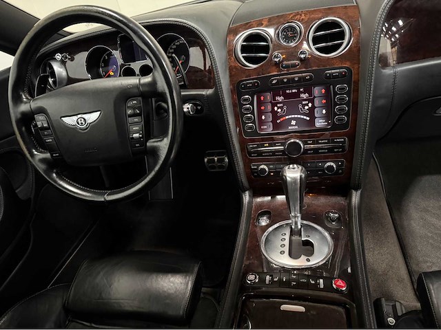 Bentley - continental gt - 6.0 w12 - personenauto - 2005 - afbeelding 9 van  36