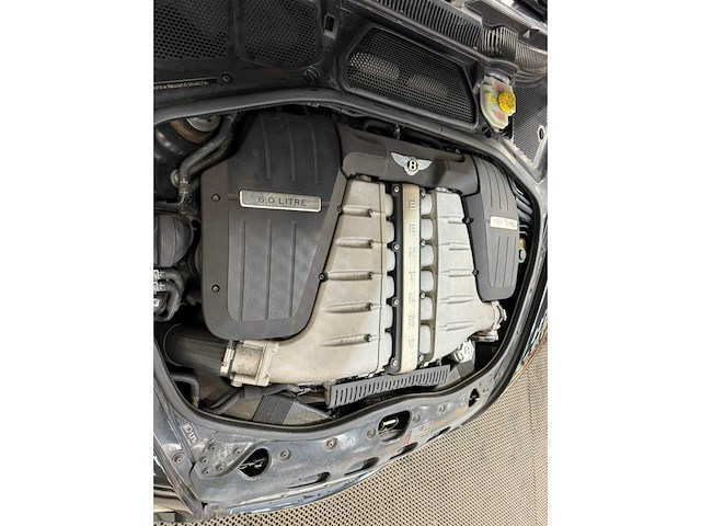 Bentley - continental gt - 6.0 w12 - personenauto - 2005 - afbeelding 24 van  36