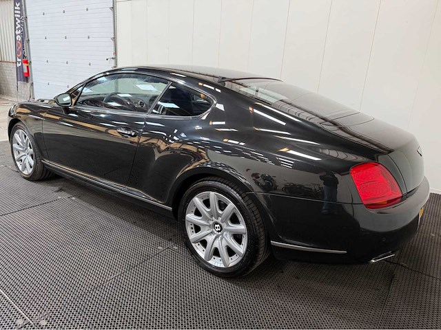 Bentley - continental gt - 6.0 w12 - personenauto - 2005 - afbeelding 30 van  36