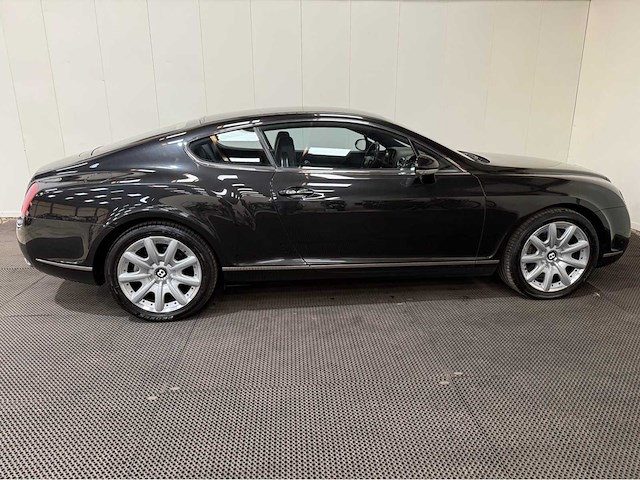 Bentley - continental gt - 6.0 w12 - personenauto - 2005 - afbeelding 31 van  36