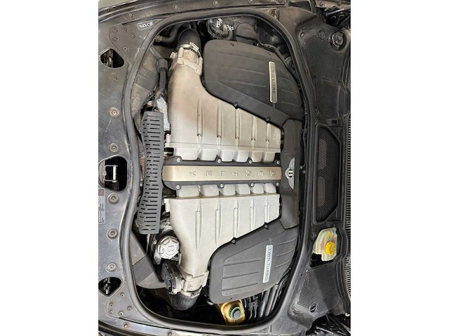 Bentley - continental gt - 6.0 w12 - personenauto - 2005 - afbeelding 21 van  36