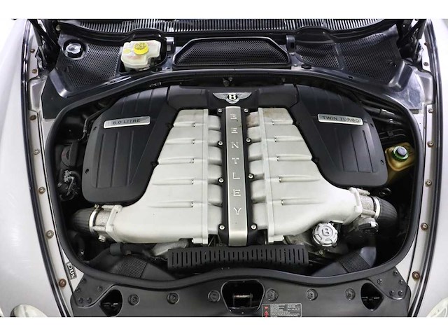 Bentley - continental gt 6.0 w12 twin turbo - afbeelding 15 van  17