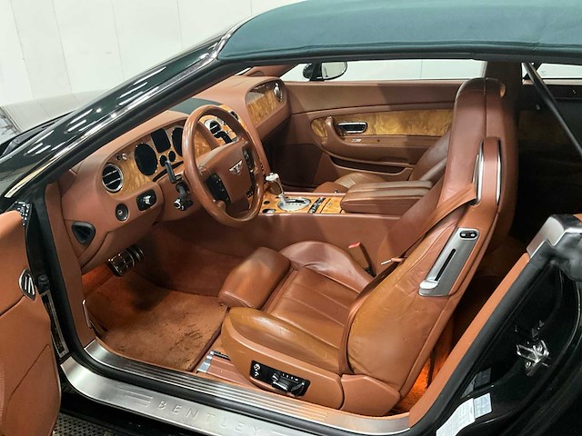 Bentley - continental gtc - 6.0 w12 - cabriolet - personenauto - 2007 - afbeelding 14 van  38
