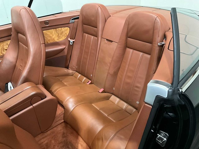Bentley - continental gtc - cabriolet - personenauto - 2007 - afbeelding 17 van  39