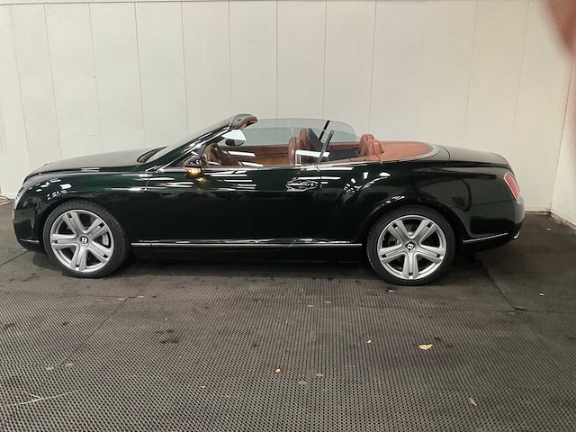 Bentley - continental gtc - cabriolet - personenauto - 2007 - afbeelding 34 van  39