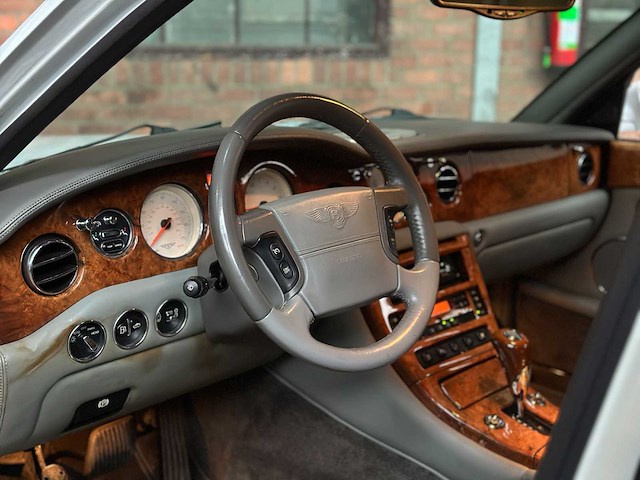 Bentley arnage 6.8 v8 2004 - afbeelding 9 van  37