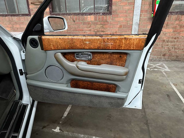 Bentley arnage 6.8 v8 2004 - afbeelding 24 van  37