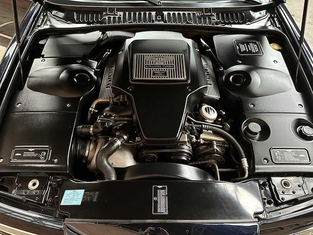 Bentley arnage 6.8 v8 red label 405pk 2001 (origineel-nl), 31-gn-kd - afbeelding 32 van  47
