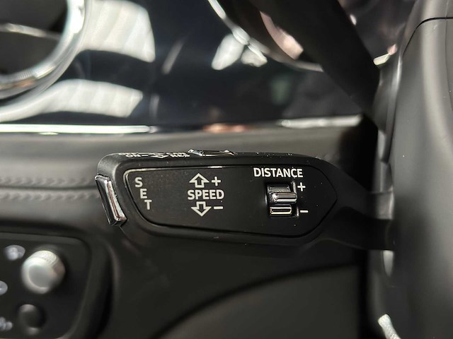 Bentley bentayga 4.0 v8 first-edition 550pk 2021 - afbeelding 30 van  104