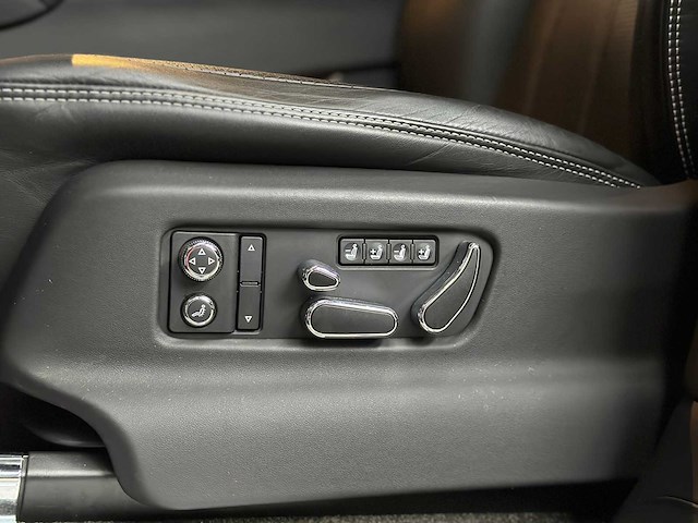 Bentley bentayga 4.0 v8 first-edition 550pk 2021 - afbeelding 56 van  104