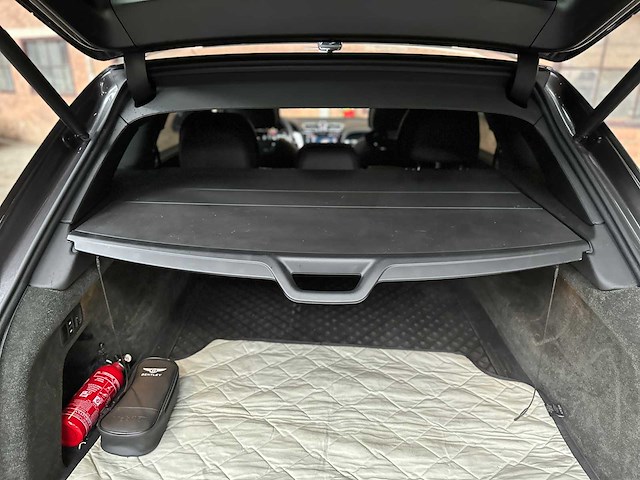 Bentley bentayga 4.0 v8 first-edition 550pk 2021 - afbeelding 77 van  104