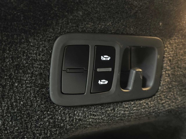 Bentley bentayga 4.0 v8 first-edition 550pk 2021 - afbeelding 78 van  104