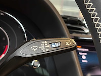 Bentley bentayga 4.0 v8 first-edition 550pk 2021 - afbeelding 31 van  104