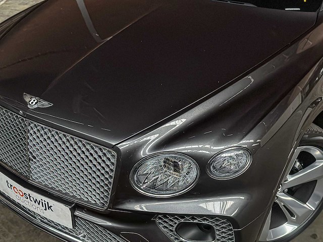 Bentley bentayga 4.0 v8 first-edition 550pk 2021 - afbeelding 50 van  104