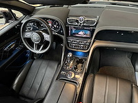 Bentley bentayga 4.0 v8 first-edition 550pk 2021 - afbeelding 104 van  104
