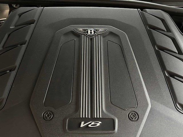 Bentley bentayga 4.0 v8 first-edition 550pk 2021 - afbeelding 7 van  104