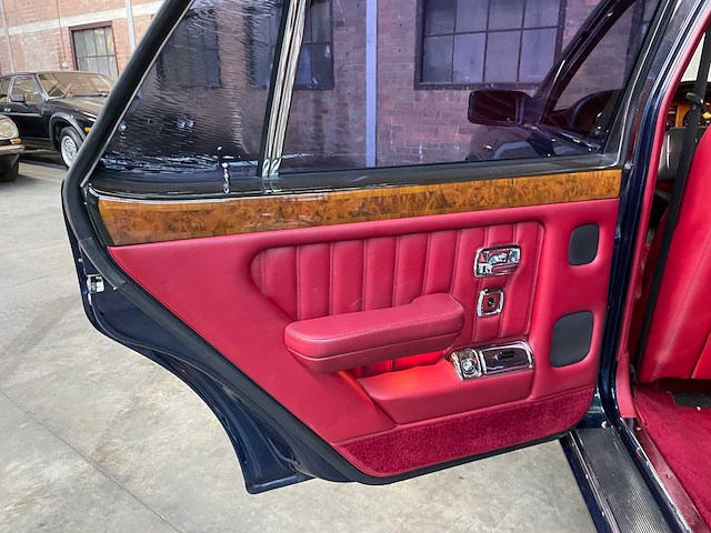 Bentley brooklands 6.75 v8 245pk 1996 -youngtimer- - afbeelding 21 van  37