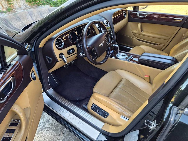 Bentley continental - 2005 - flying spur - 6.0 w12 /560pk - duits - afbeelding 15 van  26