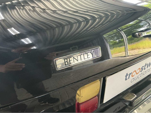 Bentley continental cornice 6.75 v8 128pk 1990 youngtimer 45.000km - afbeelding 19 van  44