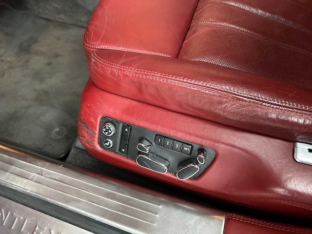 Bentley continental flying spur 6.0 w12 525pk 2006 - afbeelding 22 van  46