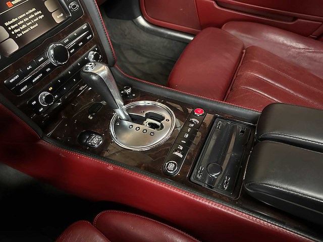 Bentley continental flying spur 6.0 w12 525pk 2006 - afbeelding 28 van  46