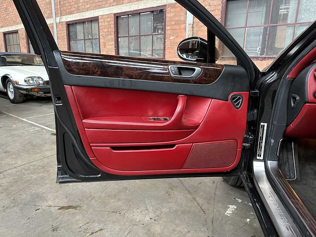 Bentley continental flying spur 6.0 w12 525pk 2006 - afbeelding 33 van  46