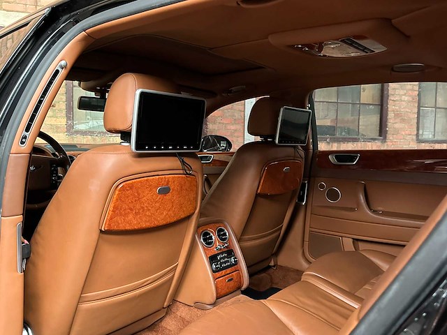Bentley continental flying spur 6.0 w12 525pk 2010 youngtimer (81.000 km) - afbeelding 26 van  44