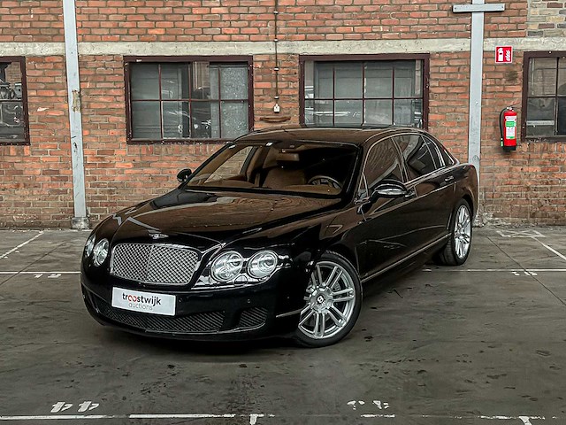 Bentley continental flying spur 6.0 w12 525pk 2010 youngtimer (81.000 km) - afbeelding 12 van  44