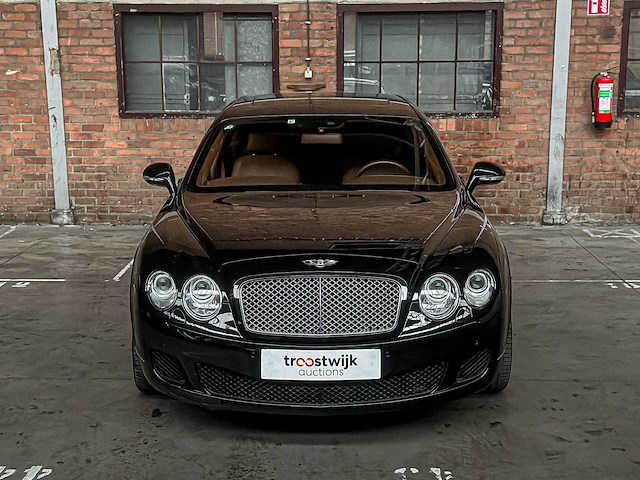 Bentley continental flying spur 6.0 w12 525pk 2010 youngtimer (81.000 km) - afbeelding 40 van  44