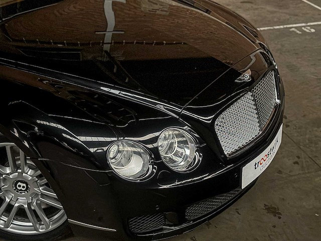 Bentley continental flying spur 6.0 w12 525pk 2010 youngtimer (81.000 km) - afbeelding 43 van  44