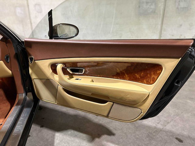 Bentley continental gt 6.0 w12 560pk 2006, p-579-ks - afbeelding 18 van  26